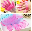 รูปภาพของ Dụng cụ chải lông Pet (chó mèo), găng tay chải gãi lông chó mèo, thú cưng