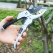 รูปภาพของ Kéo cắt tỉa cành cây SK-5, Kéo cộng lực cắt cành, Kìm tỉa cây mỏ cong thép SK5