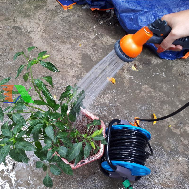 Vòi xịt nước tưới cây, rửa xe, phun sương đa năng (8 trong 1) kèm cút chuyển nhanh 16 siêu bền