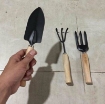 Gambar Bộ dụng cụ làm vườn 3 món cán gỗ TXE-3GO0, Bộ Xẻng 3 món, Xẻng làm vườn cán gỗ