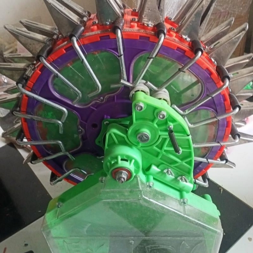 Ảnh của Máy gieo hạt tự động 40RK-LN, Kết hợp bón phân thẳng hàng, 40 răng - 20 răng kép - 7.5cm