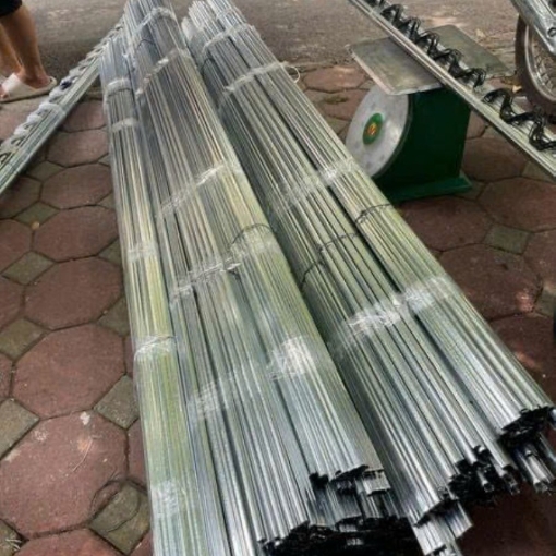 Ảnh của Thanh nẹp và ziczac cố định màng kính che mưa và lưới che nắng