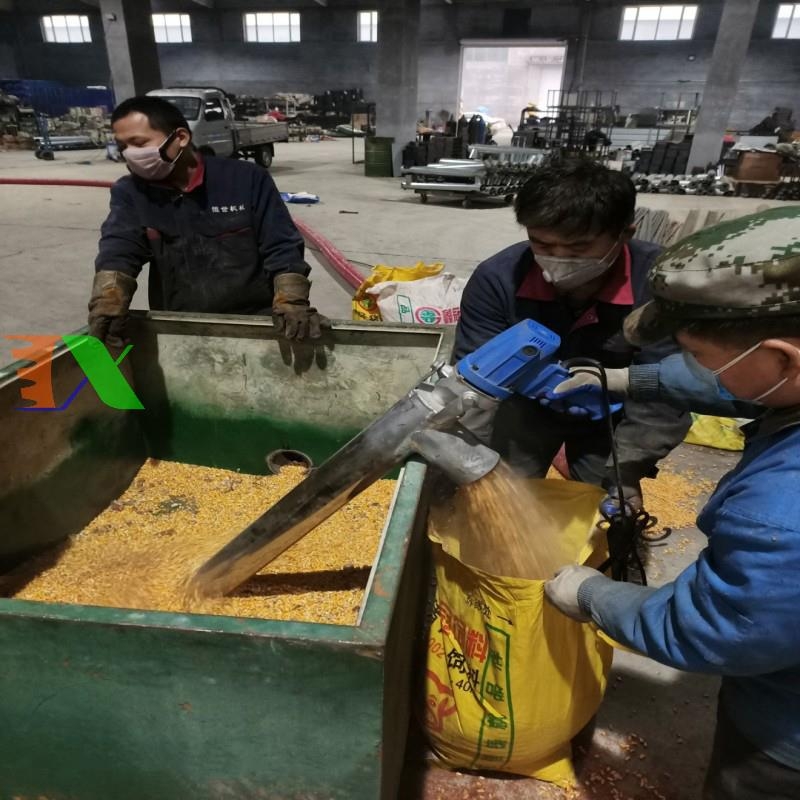 Băng tải Trục Vít