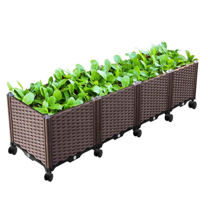 Chậu lắp ghép dạng dài trong bộ ảnh sản phẩm Tháp Xanh