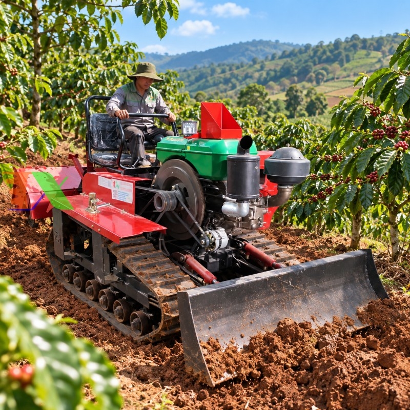 máy cày bánh xích cày đất dốc