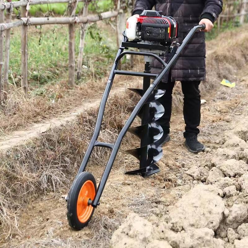 Máy đào lỗ trồng cây Tháp Xanh 