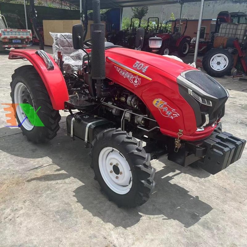Máy cày bánh lốp Tháp Xanh